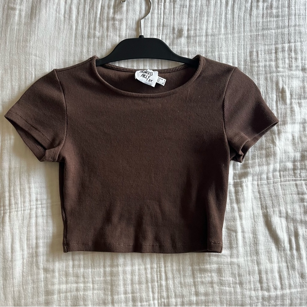 Brown ribbed crop top